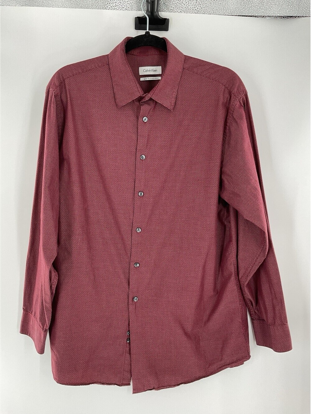 Calvin Klein Men’s Button Up Dress Shirt 16-32/33 Burgundy 114